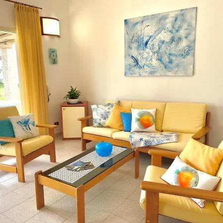Villa Serf A 100 M Dalla