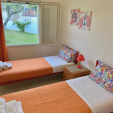 Villa Serf A 100 M Dalla Àrbatax